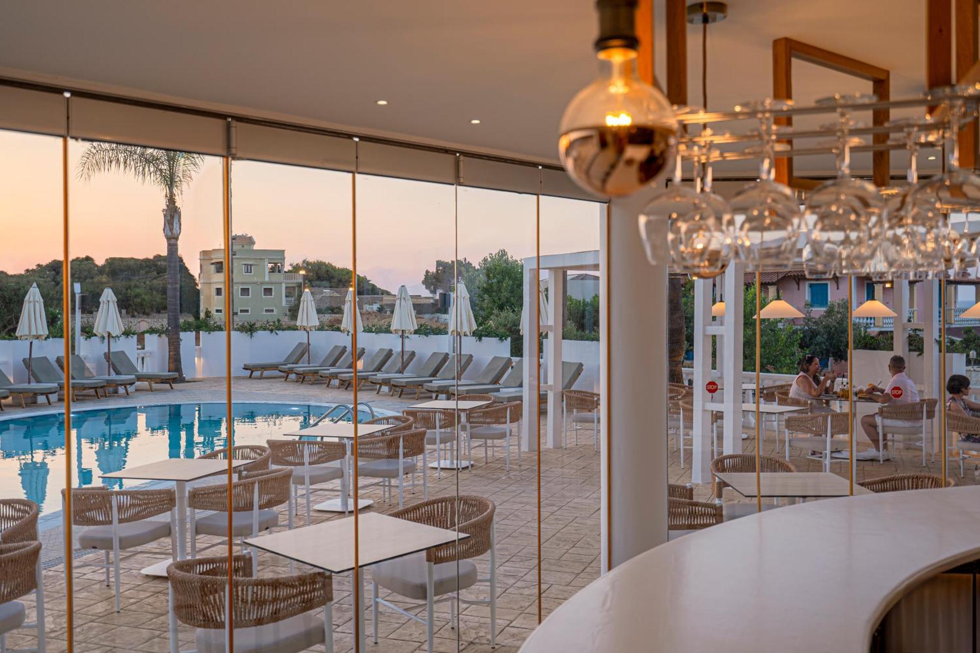 Aparthotel Arkadia Kypseli